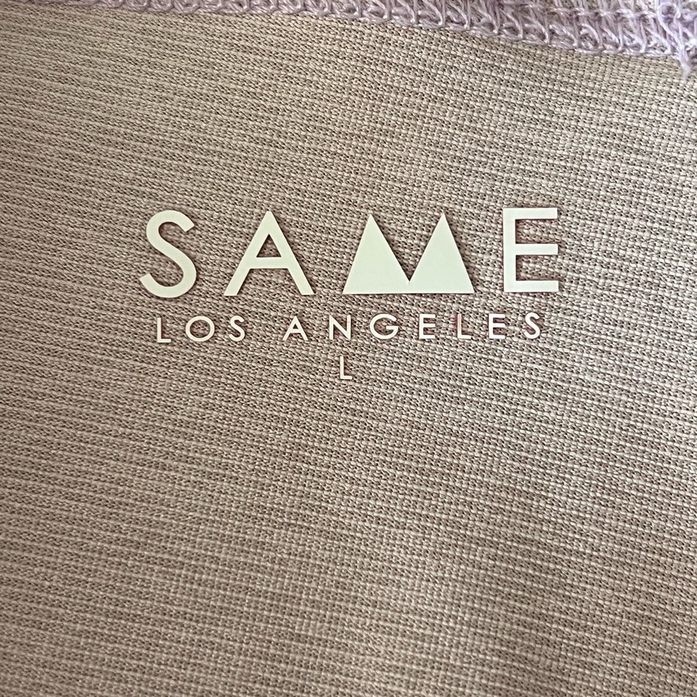 SAME‎ Los Angeles Shorts - Picture 2 of 3